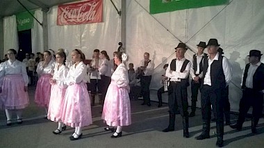 ODRŽANE FOLKLORNE VEČERI 53. VINKOVAČKIH JESENI