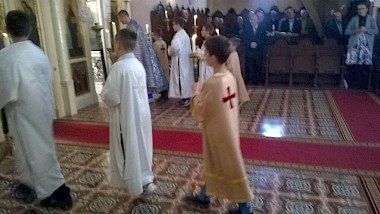 PROSLAVLJEN KIRBAJ U PETROVCIMA POSVEĆEN  POKROVU PRESVETE BOGORODICE
